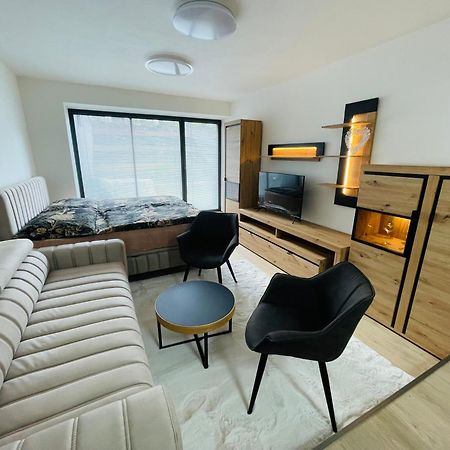 Apartman Sadova Zlín Exterior foto